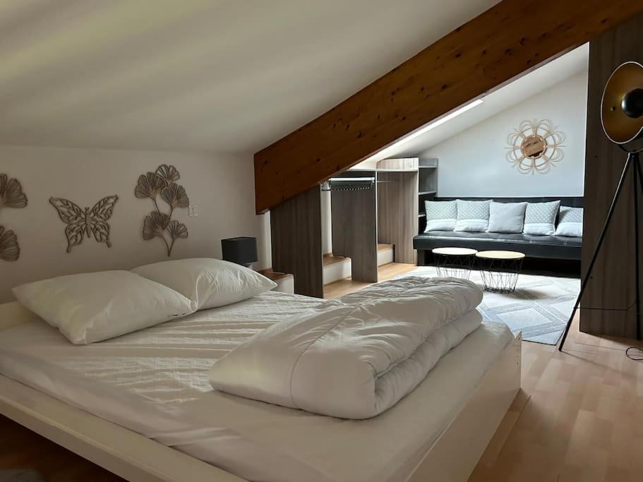 Appartement Lumineux Avec Vue Sur Les Montagnes Morbier Exteriér fotografie