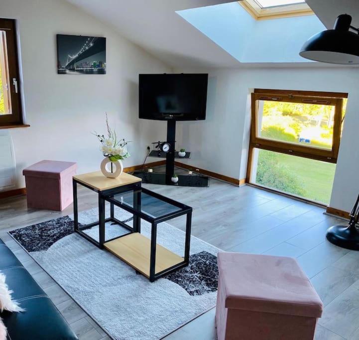 Appartement Lumineux Avec Vue Sur Les Montagnes Morbier Exteriér fotografie